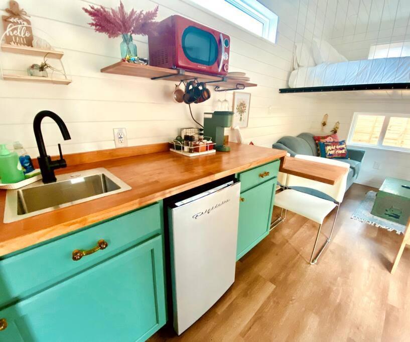Entirely Private Tiny Home - 1 Mile To Uf 盖恩斯维尔 外观 照片