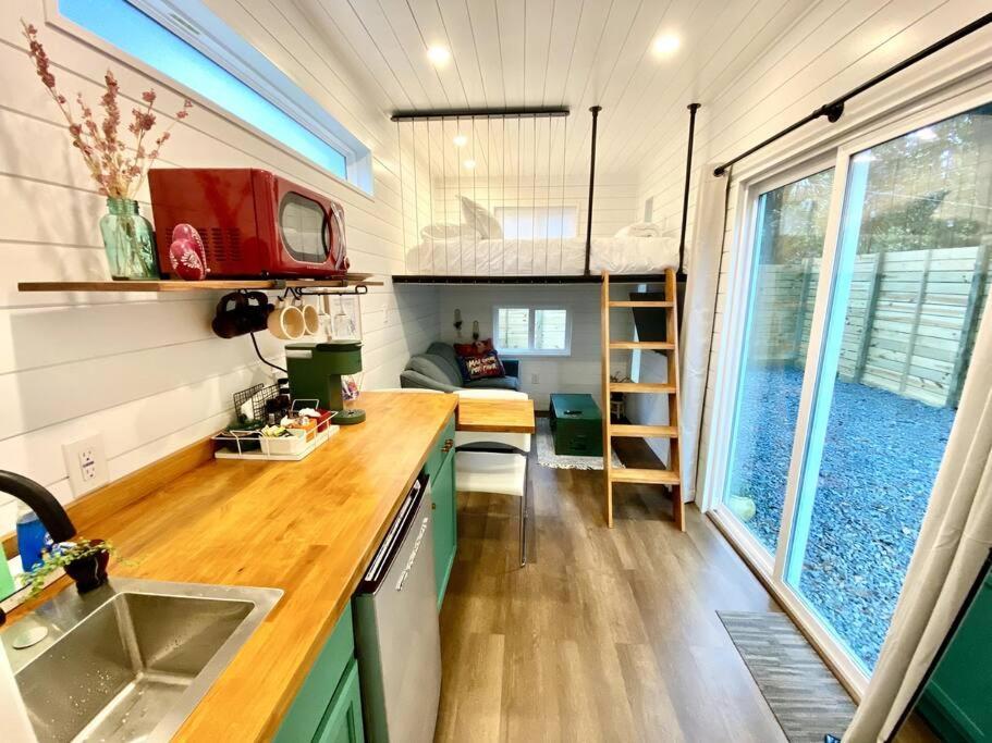 Entirely Private Tiny Home - 1 Mile To Uf 盖恩斯维尔 外观 照片