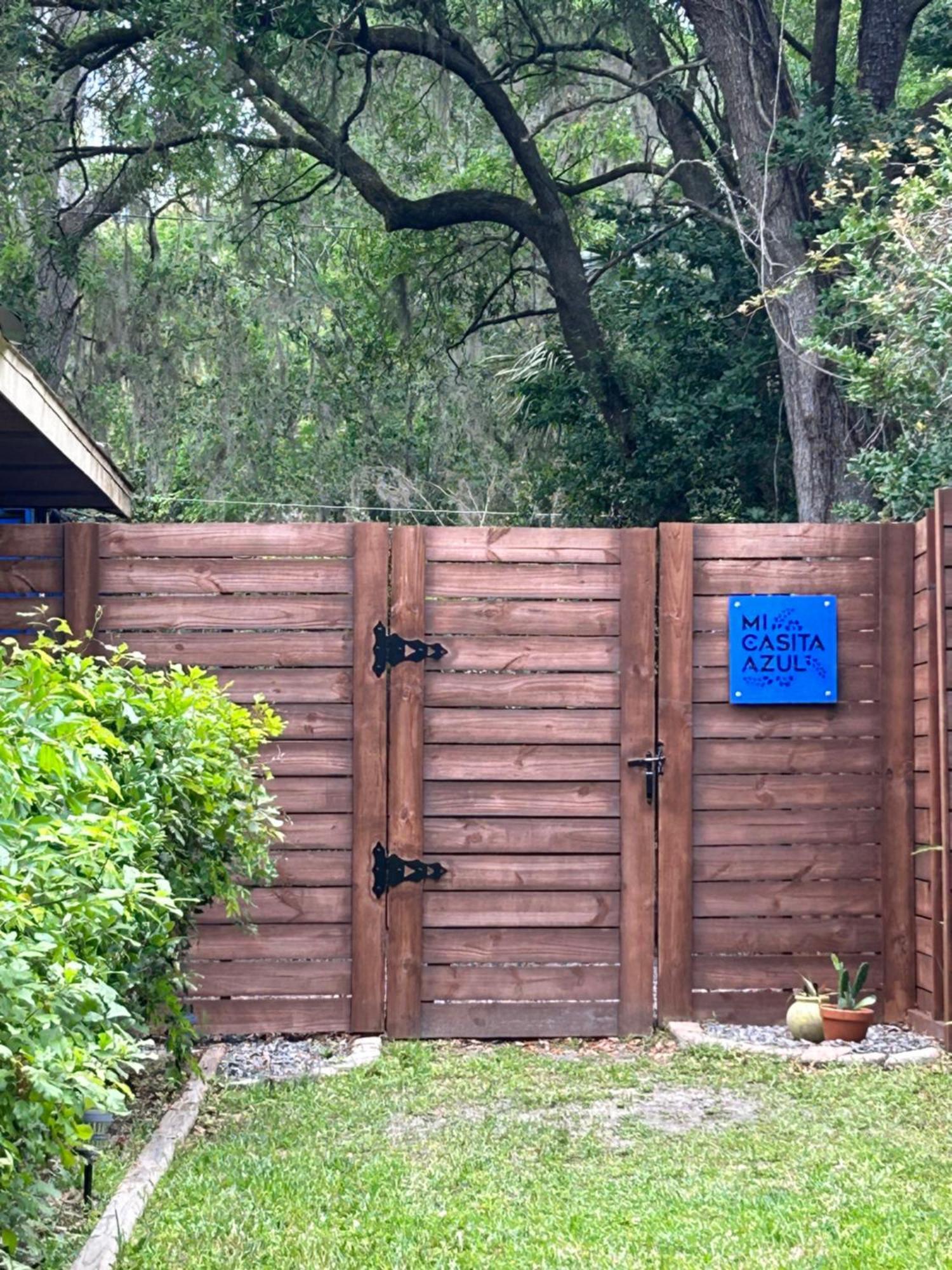 Entirely Private Tiny Home - 1 Mile To Uf 盖恩斯维尔 外观 照片